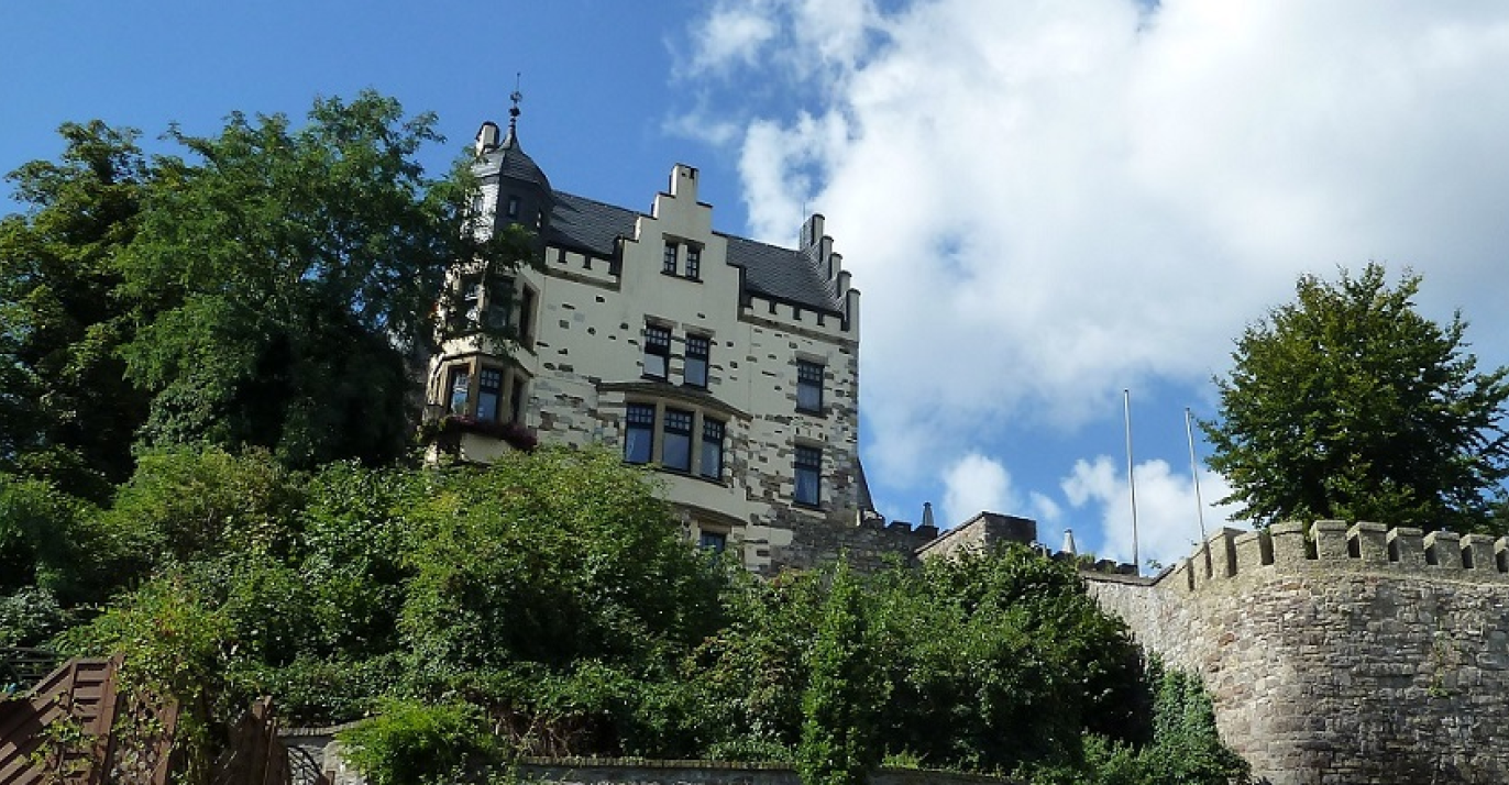 Volt Herzogenrath Bild Burg Rhode