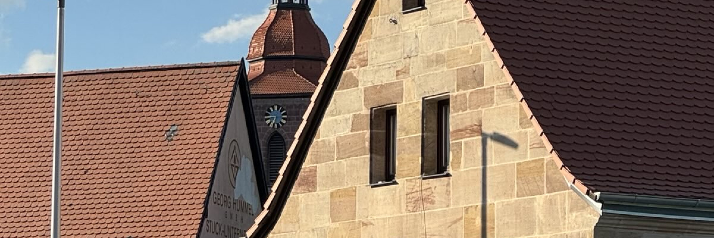 Bild der Turmspitze der Kirche St. Rochus