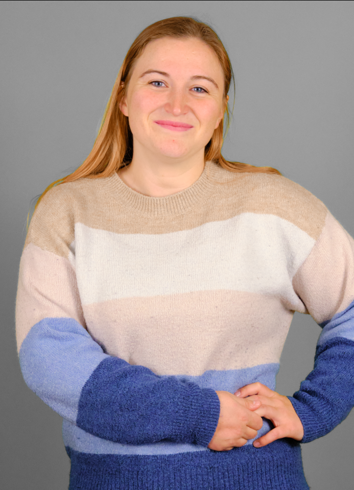 Alexandra Lang