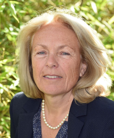 Portraitfoto von Gisela Fischer