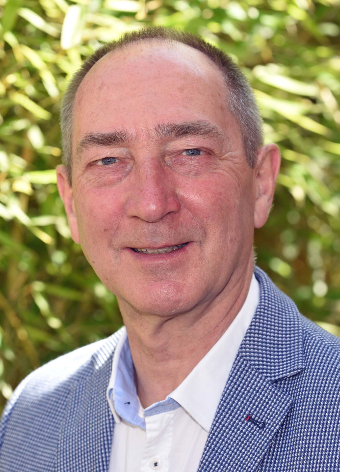 Portraitfoto von Johannes Mecke