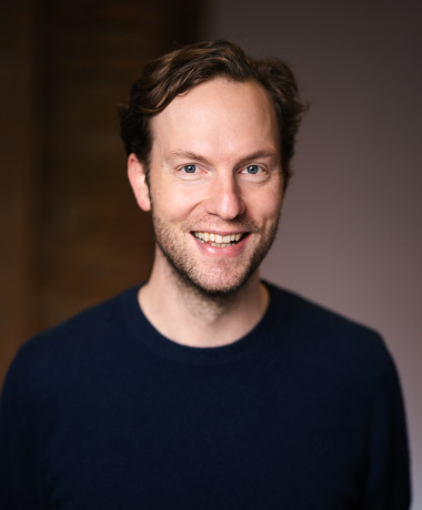 Portraitfoto von Damian Boeselager.