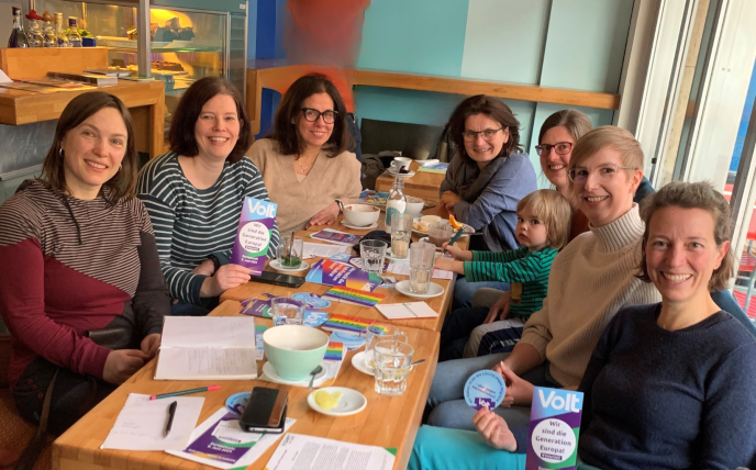 Frauen bei Volt Bonn