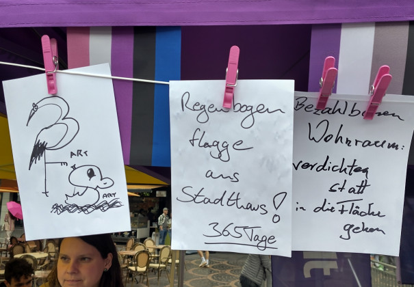 Volt hört zu