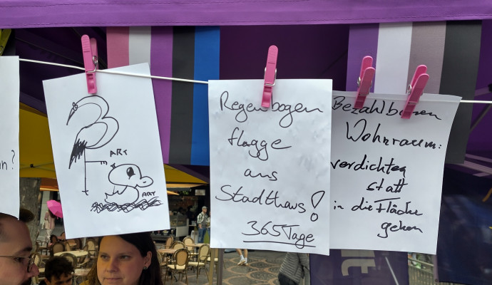 Volt hört zu