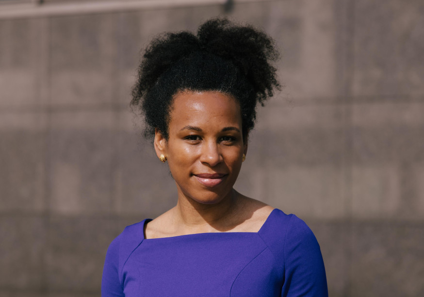 Portraitfoto von Nela Riehl, Abgeordnete von Volt im Europäischen Parlament