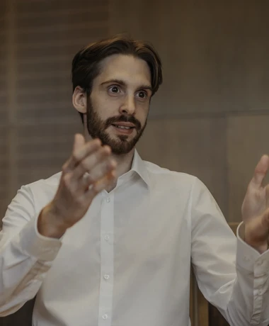 Martin Huber, Fraktionsvorsitzender von Volt im Römer