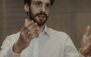 Martin Huber, Fraktionsvorsitzender von Volt im Römer