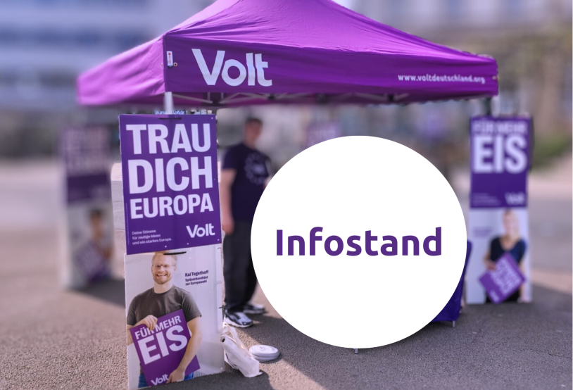 Infostand mit Plakat 