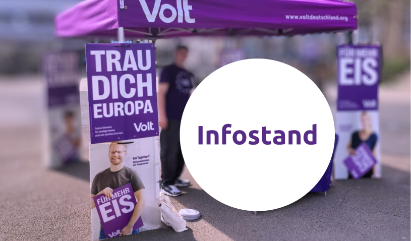 Infostand mit Plakat 