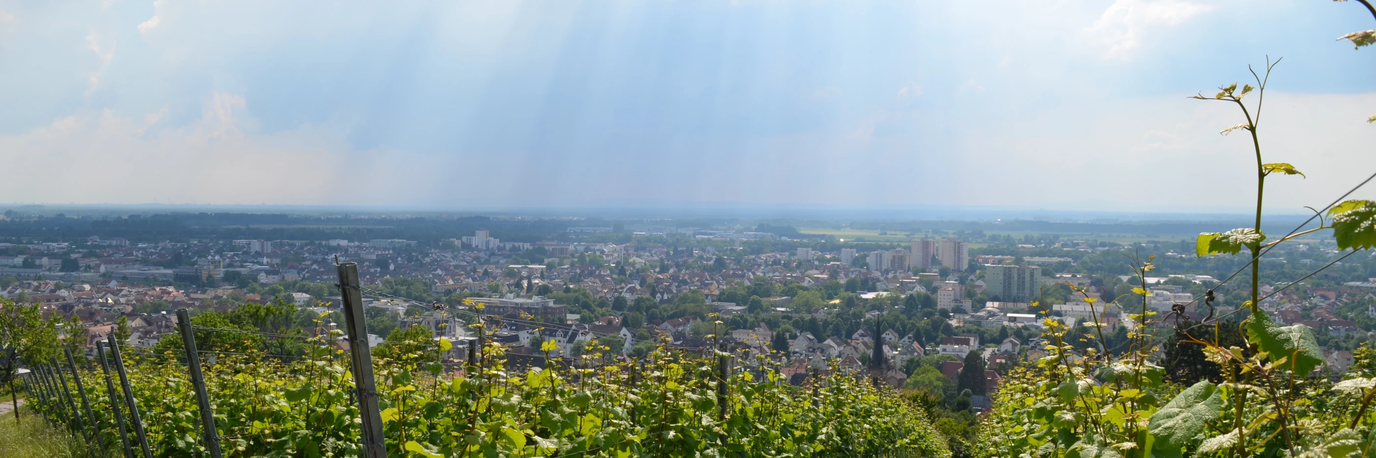 Blick über Bensheim im Landkreis Bergstraße.