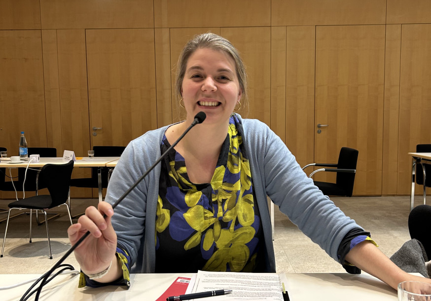 Ana Lena Herrling beim Landesfrauenrat.