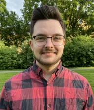 Portraitfoto von Niclas Homburg.