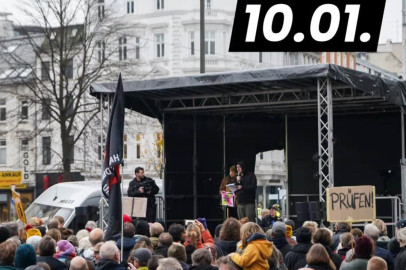 Plakat des Demokratieteams