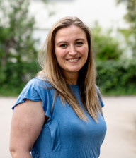Alexandra Lang