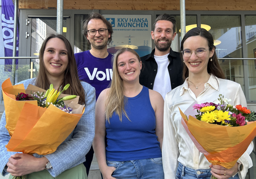 Vorstand Volt München. Von links nach rechts: Franziska Saile, Paul Grünke, Alexandra Lang, Yannick Schön und Katharina Brinck.