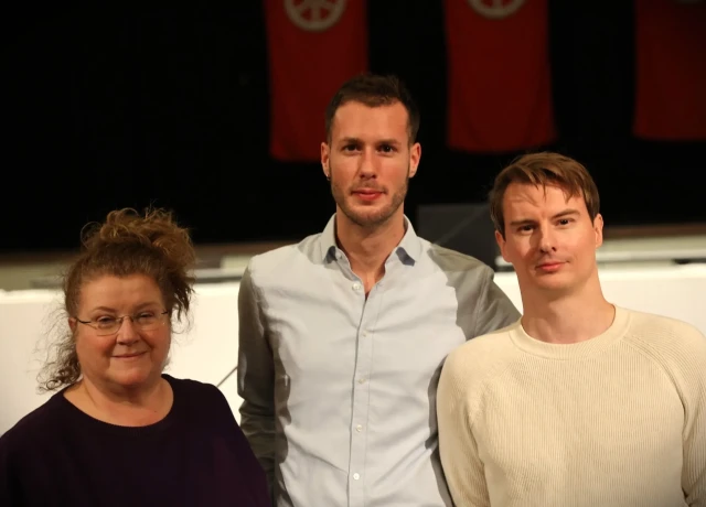 Britta Werner, Sascha Kolhey, Philipp Leisner bei der Stadtratssitzung zum Haushalt im Dezember
