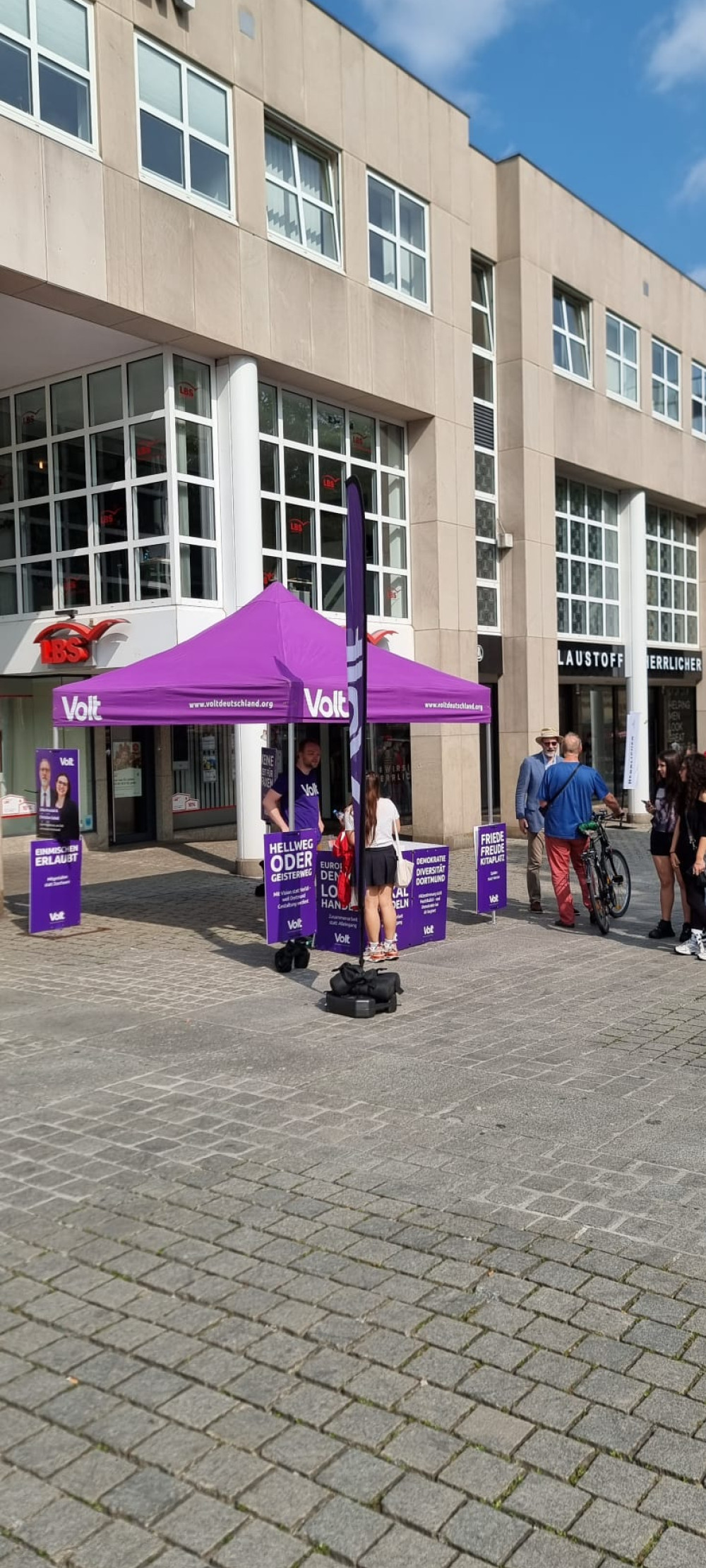 Volt Infostand