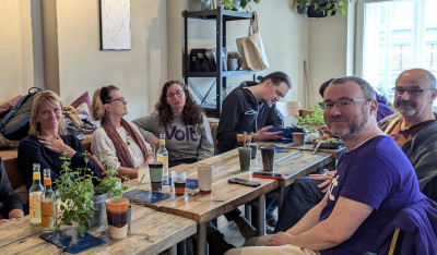 Volt Lübekc bei einem Teamtreffen in der Blaupause.