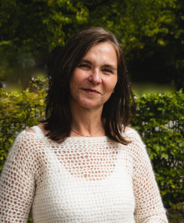 Ein Portrait von Martina Tondar.