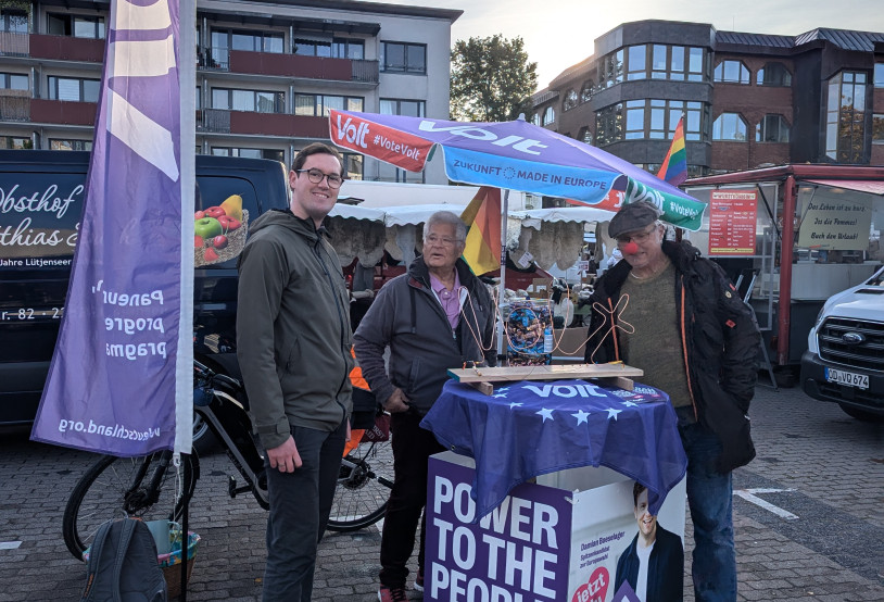 Infostand_Ahrendsburg_2024