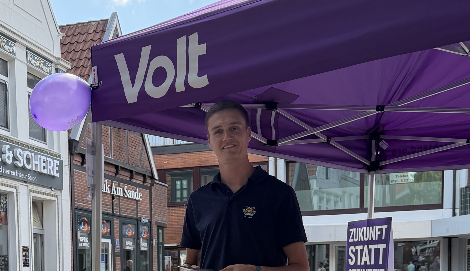 Karsten Klie an einem Wahlkampfstand