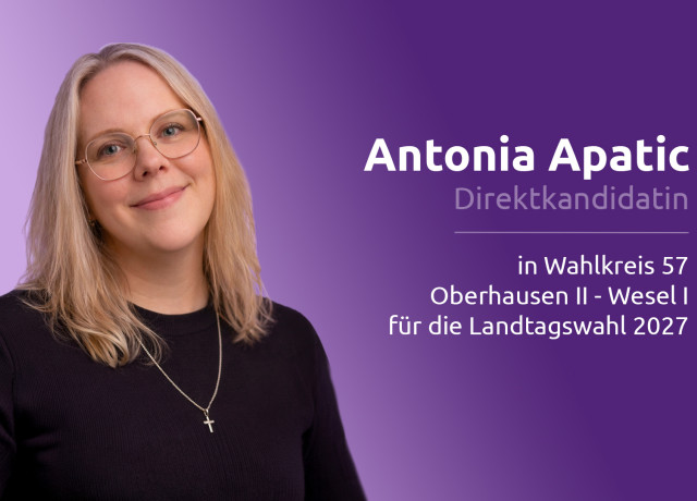 Antonia Apatic ist auf dem Bild symphatisch lächelnd dargestellt, als Direktkandidatin für den Wahlkreis 57 der Landtagswahl 2027. Sie tritt in Oberhausen Sterkrade und Dinslaken an.