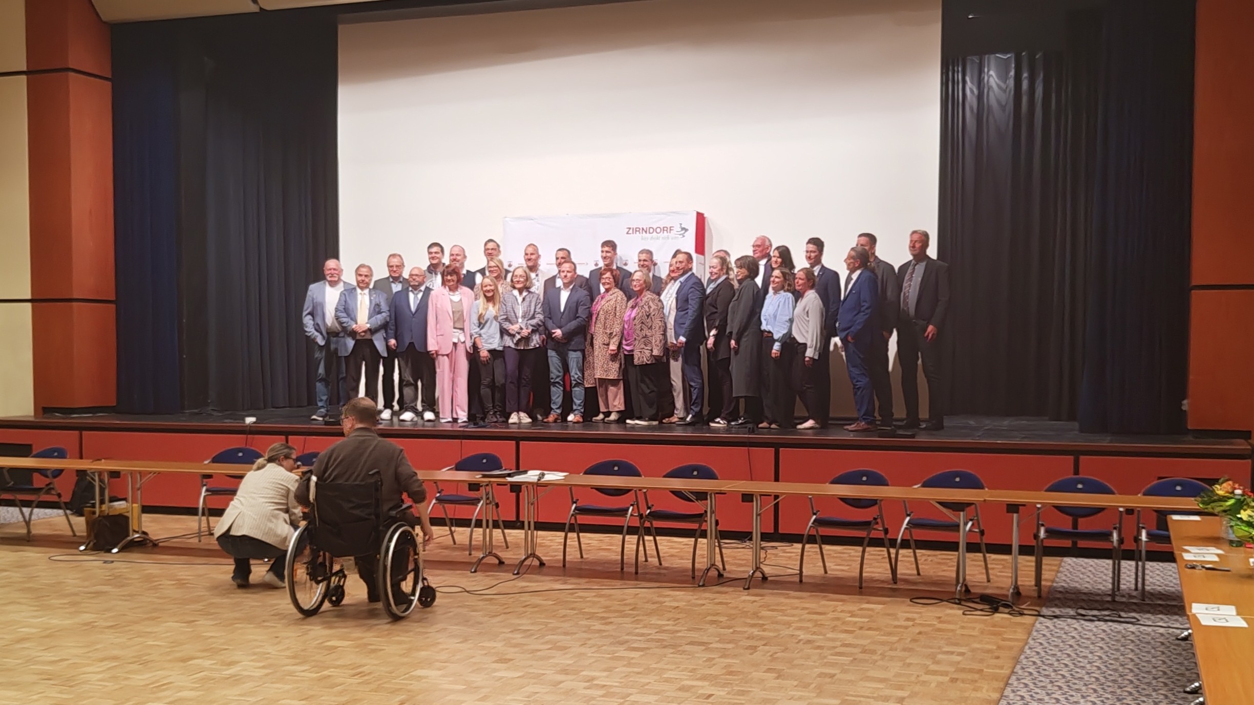 Bild des gesamten neuen Zirndorfer Stadtrates